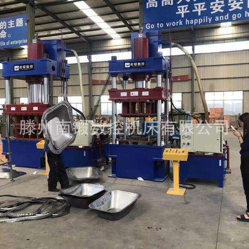 315噸灰斗車?yán)斐尚鸵簤簷C(jī) 315t金屬制品拉伸成型四柱液壓機(jī)
